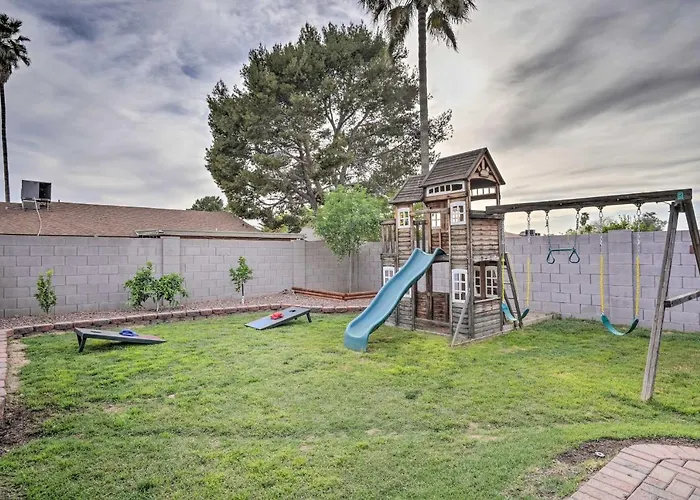 Casa vacanze Private Pool + Playground: Family Home! Phoenix